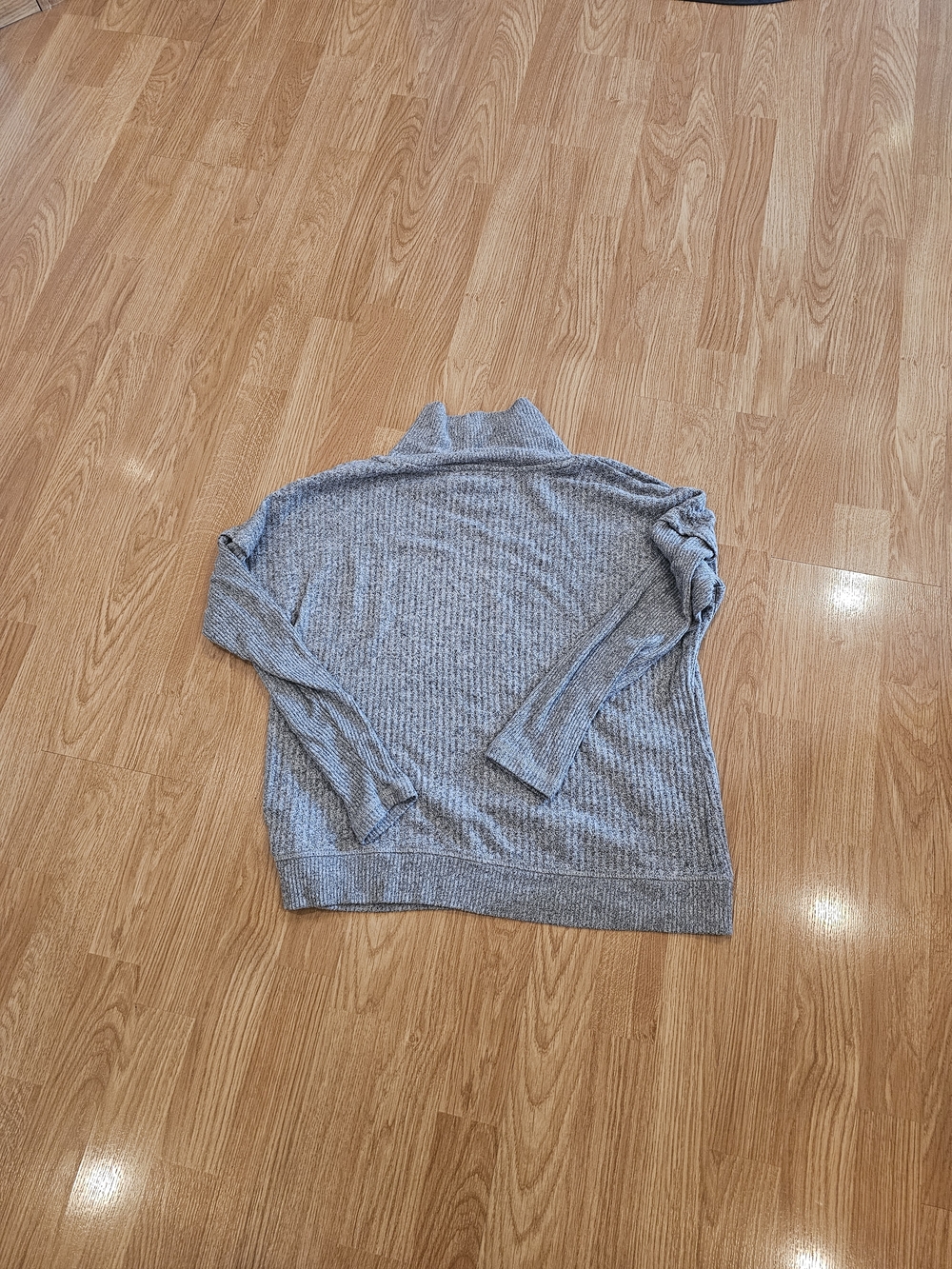 Forever 21 Grey Ribbed Turtleneck Sweater